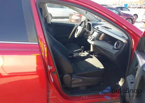 2015 Toyota Rav4 Le z USA, uszkodzony, nr VIN 2T3ZFREV5FW180451